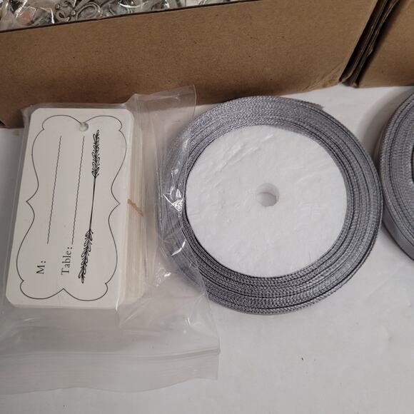 Heart-Shaped Skeleton Keys for Seat Placement. - Picture 6 of 10